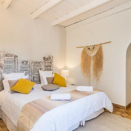 Flh Belaventura Villa Bed & Breakfast 3*